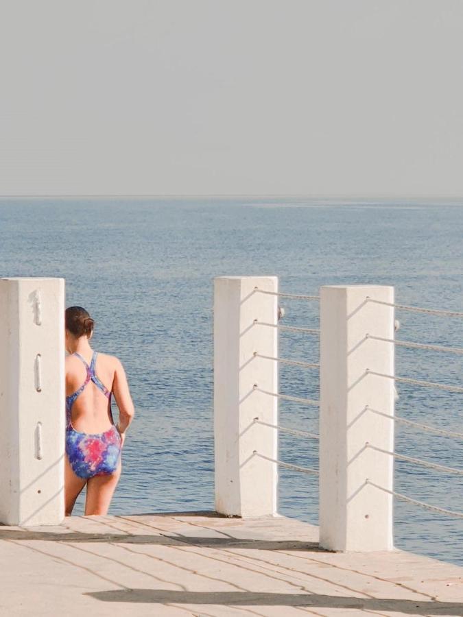 Panoramic Sea And City View Aparthotel In Orbi City Batumi Bagian luar foto